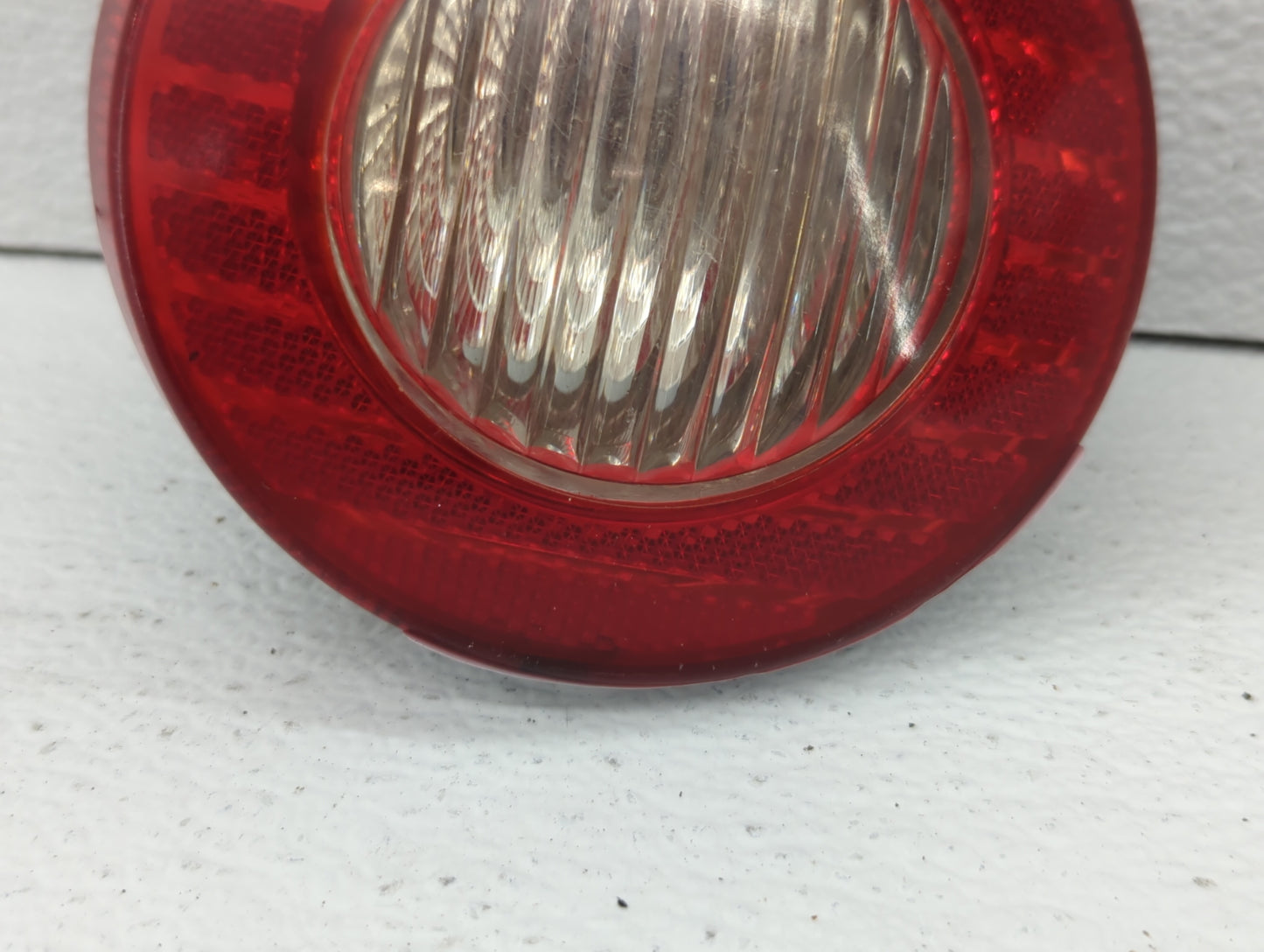 2005-2010 Chevrolet Cobalt Tail Light Assembly Driver Left OEM P/N:15532541 16532531 Fits Fits 2005 2006 2007 2008 2009 2010