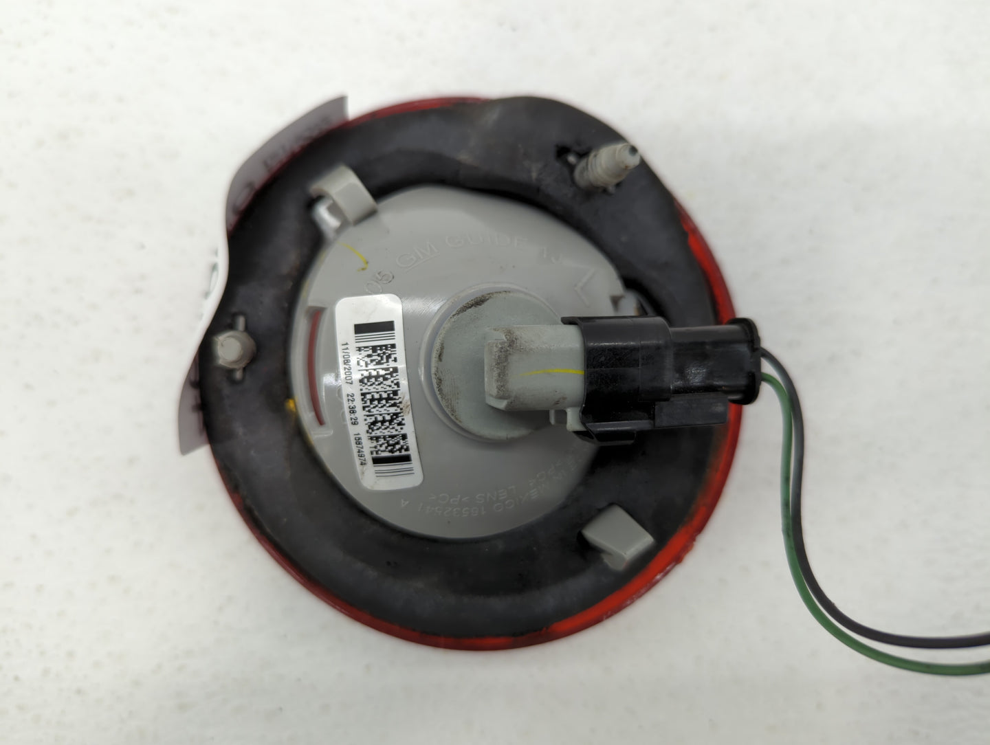 2005-2010 Chevrolet Cobalt Tail Light Assembly Driver Left OEM P/N:15532541 16532531 Fits Fits 2005 2006 2007 2008 2009 2010