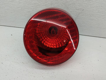 2005-2010 Chevrolet Cobalt Tail Light Assembly Passenger Right OEM P/N:16532532 15797856 Fits Fits 2005 2006 2007 2008 2009 