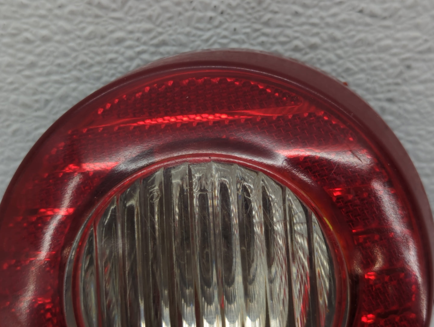 2005-2010 Chevrolet Cobalt Tail Light Assembly Passenger Right OEM P/N:15874975 16532542 Fits Fits 2005 2006 2007 2008 2009 