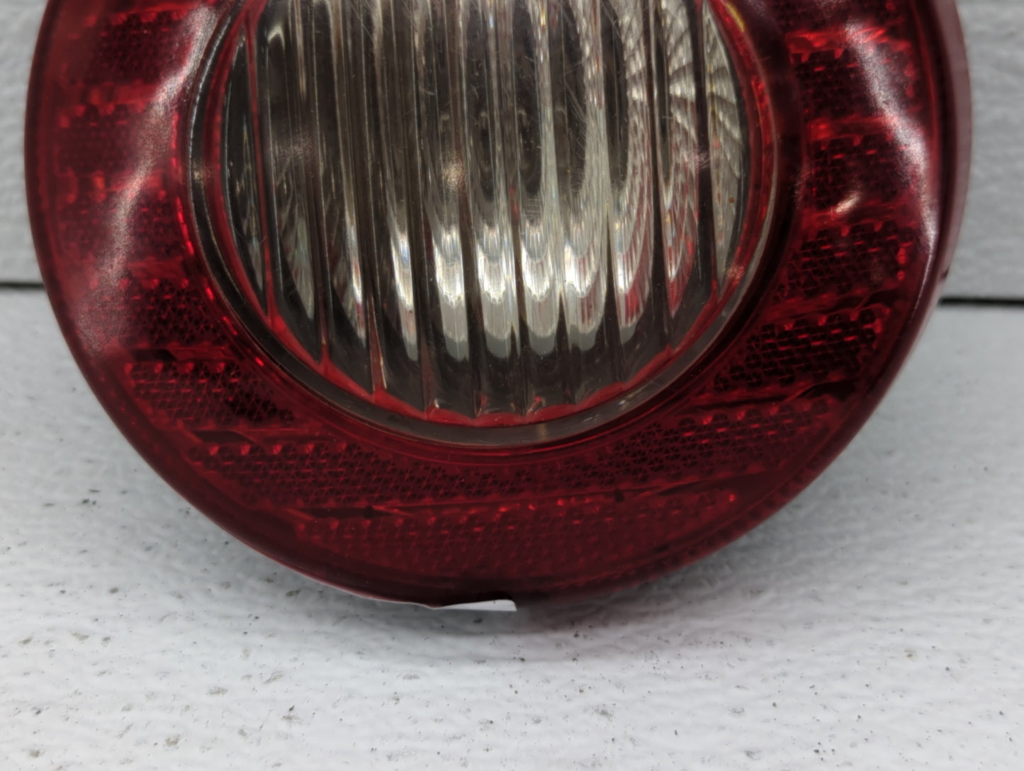 2005-2010 Chevrolet Cobalt Tail Light Assembly Passenger Right OEM P/N:15874975 16532542 Fits Fits 2005 2006 2007 2008 2009 