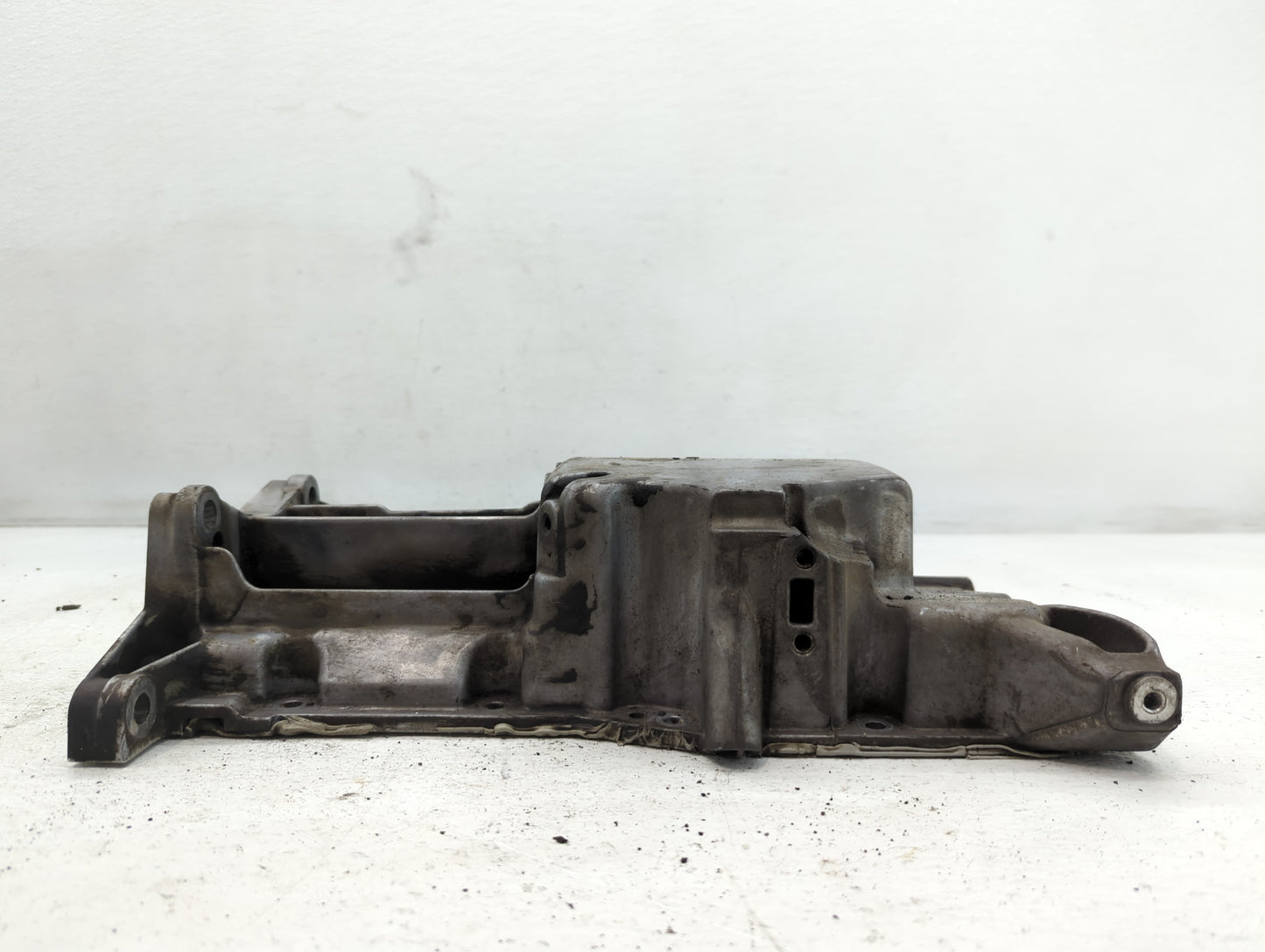 2008 Chevrolet Cobalt Engine Oil Pan Fits OEM Used Auto Parts - Oemusedautoparts1.com