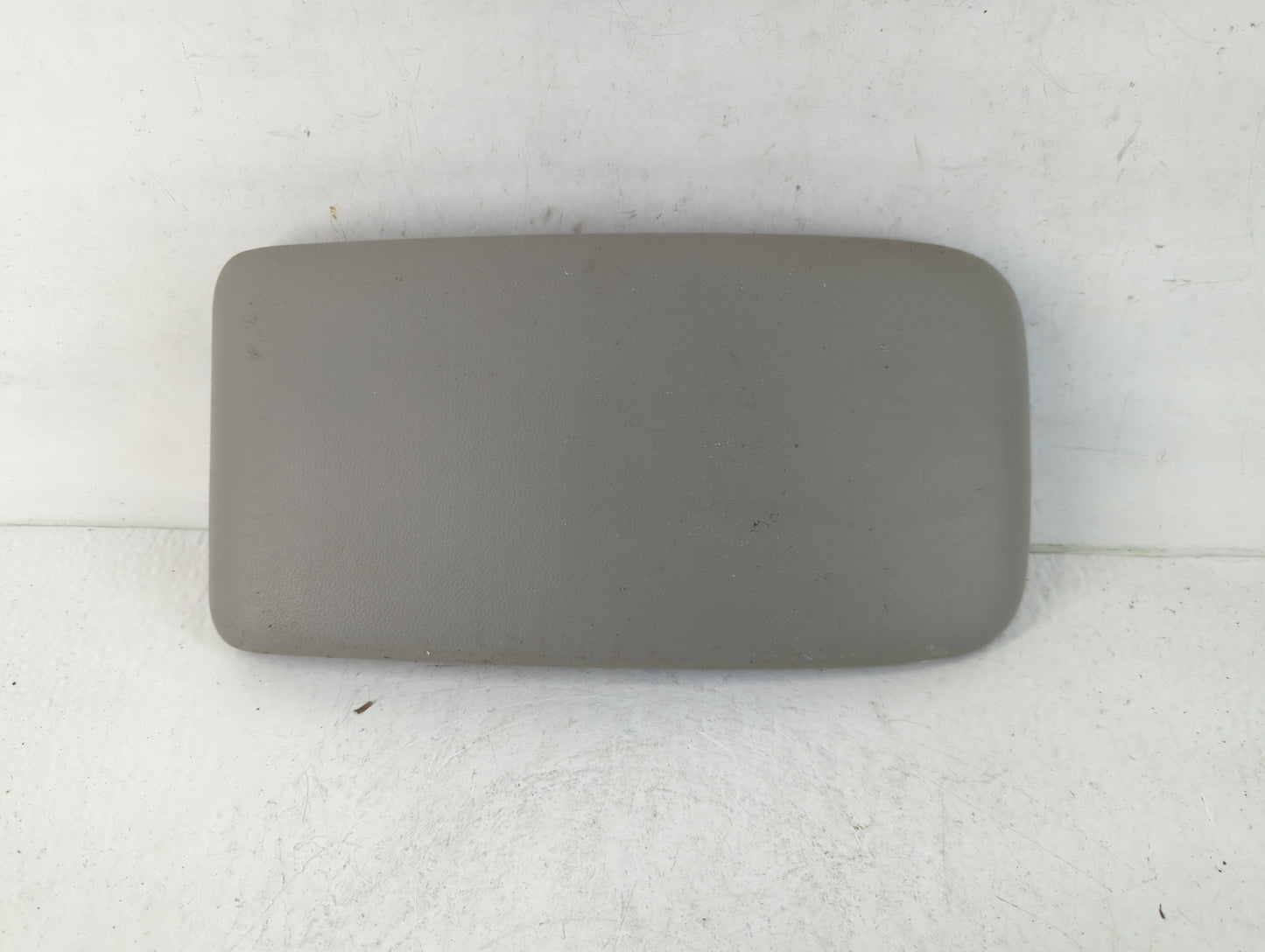 2008 Chevrolet Cobalt Center Console Armrest Cover Lid Fits OEM Used Auto Parts - Oemusedautoparts1.com