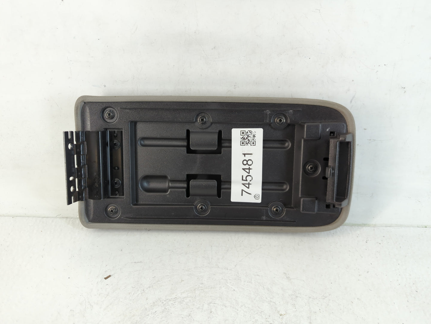 2008 Chevrolet Cobalt Center Console Armrest Cover Lid Fits OEM Used Auto Parts - Oemusedautoparts1.com