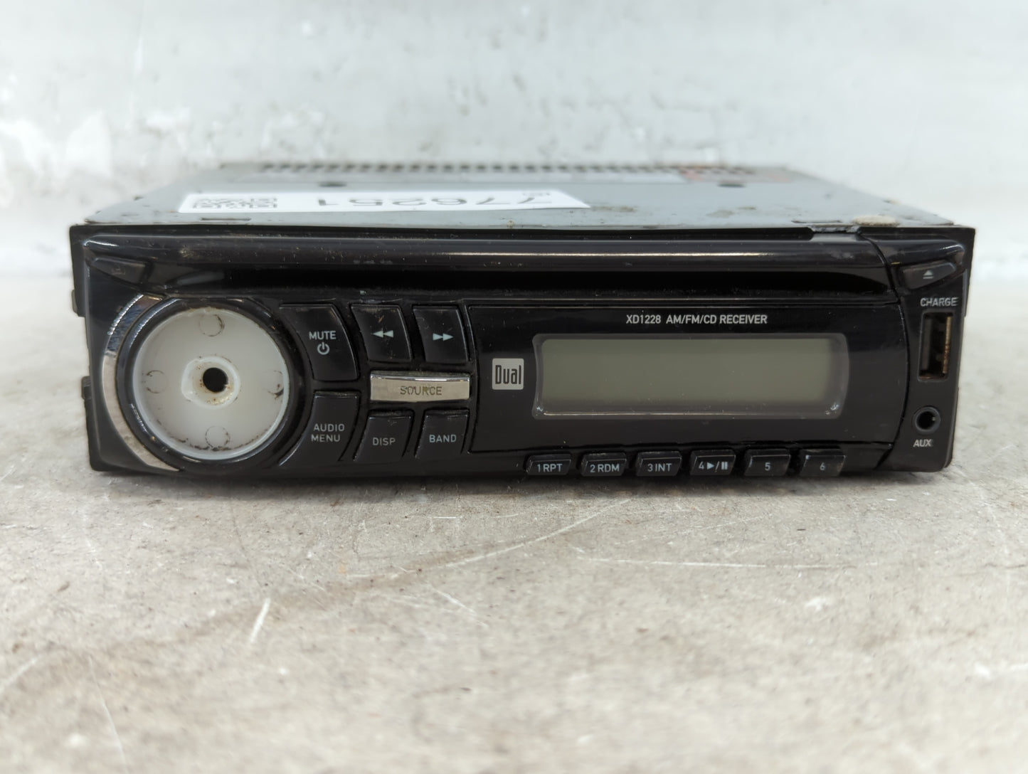 2008 Chevrolet Cobalt Radio AM FM Cd Player Receiver Replacement P/N:XD1228 8 27204 10543 6 Fits OEM Used Auto Parts - Oemus