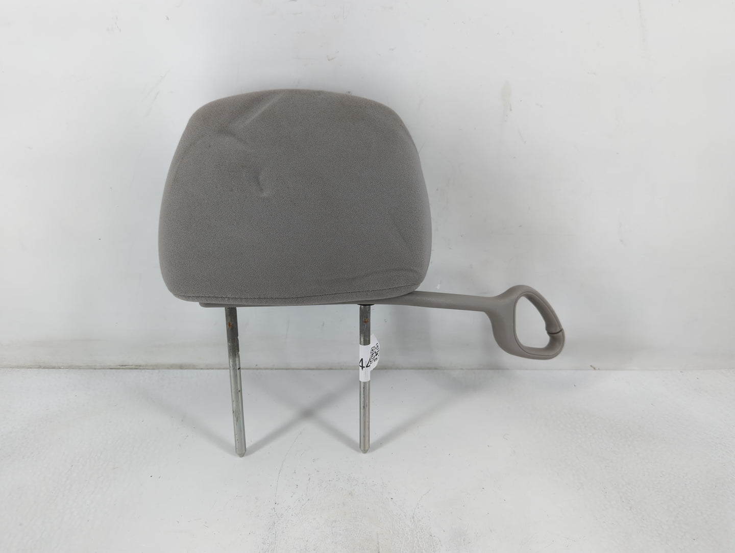 2006-2010 Chevrolet Cobalt Headrest Head Rest Rear Seat Fits Fits 2006 2007 2008 2009 2010 OEM Used Auto Parts - Oemusedauto