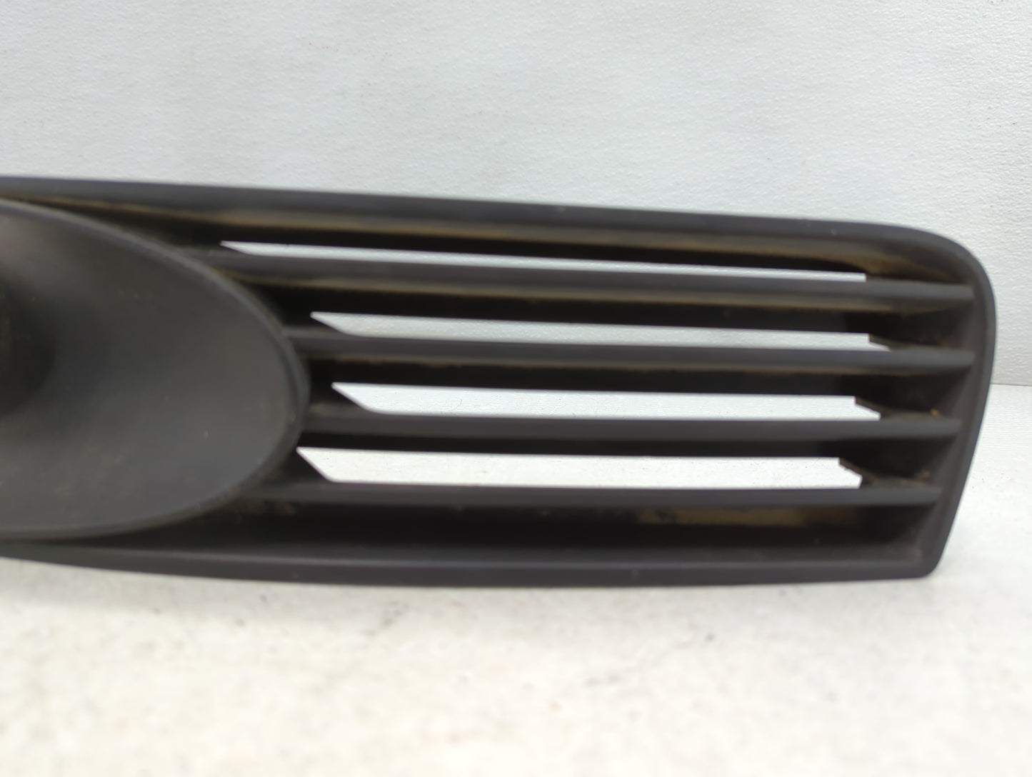 2005-2010 Chevrolet Cobalt Front Grille Bumper Not Included - Oemusedautoparts1.com