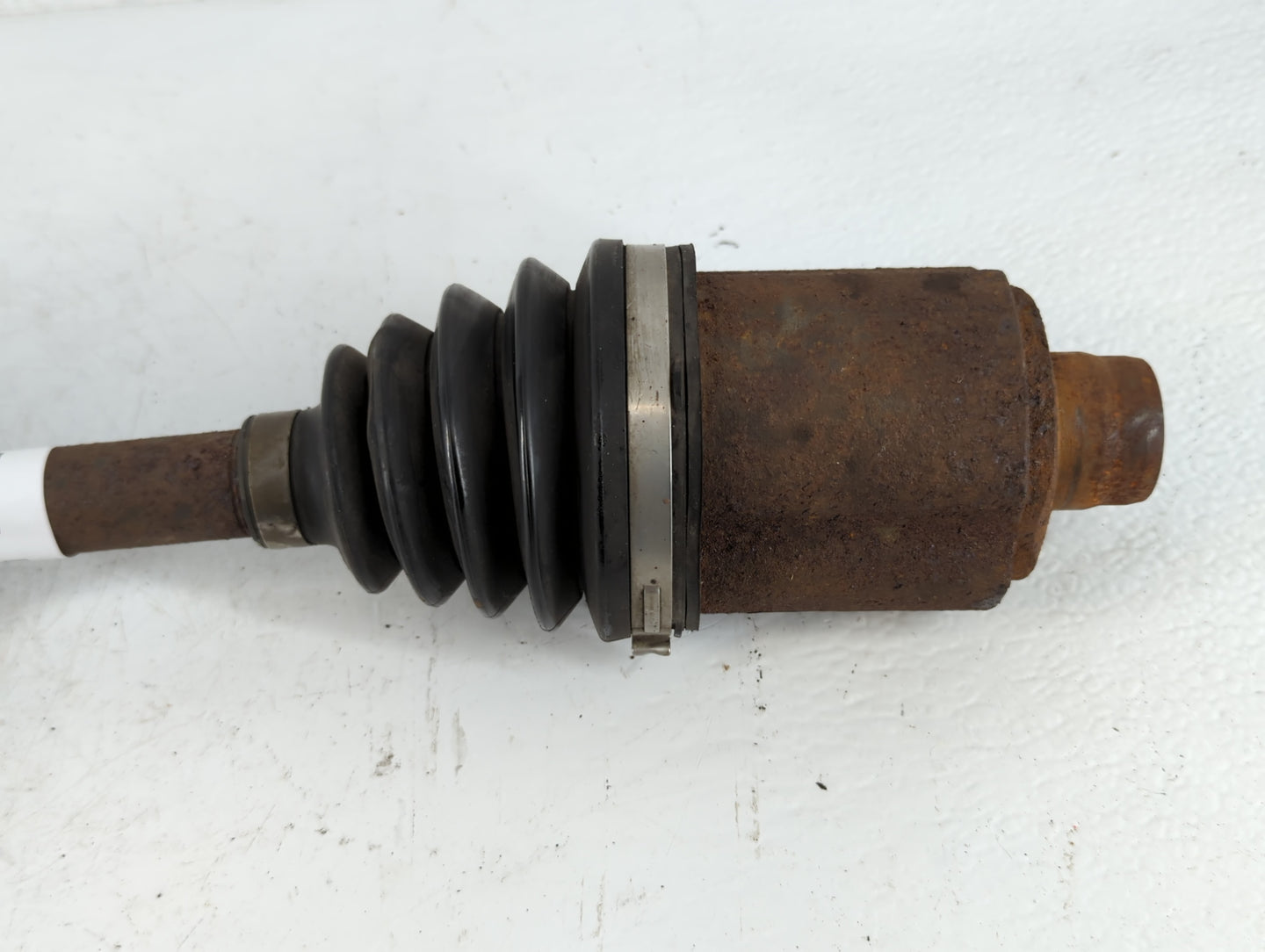 2006-2008 Chevrolet Cobalt Axle Shaft Front Driver Cv C/v - Oemusedautoparts1.com