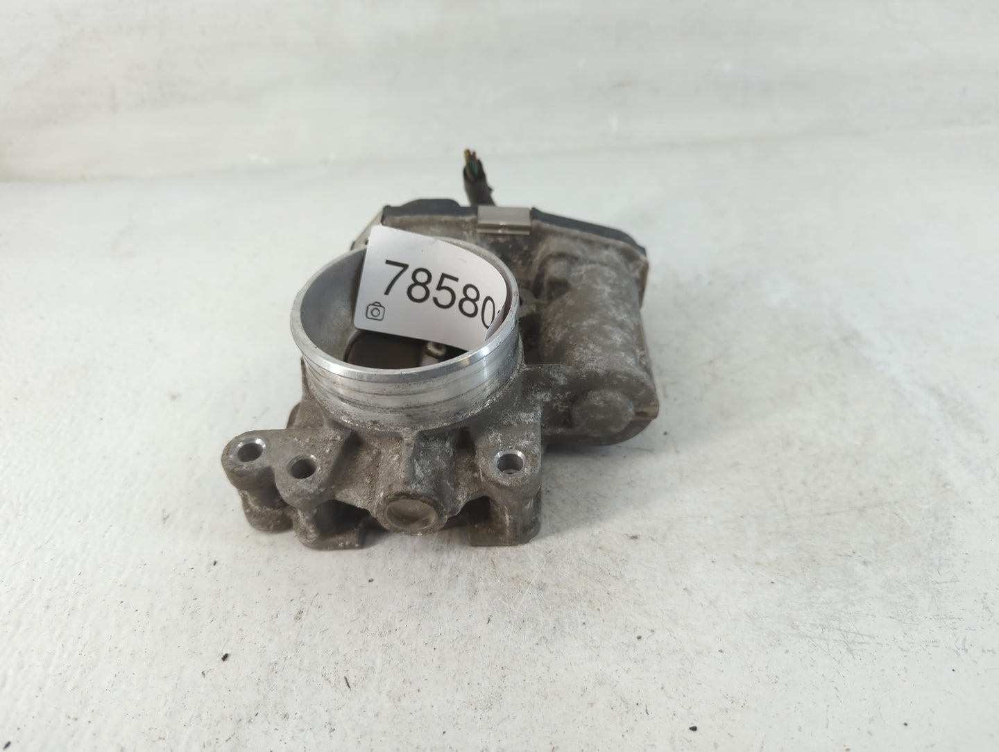 2007-2010 Chevrolet Cobalt Throttle Body P/N:AA670AA5026B Fits Fits 2007 2008 2009 2010 2011 OEM Used Auto Parts - Oemusedau