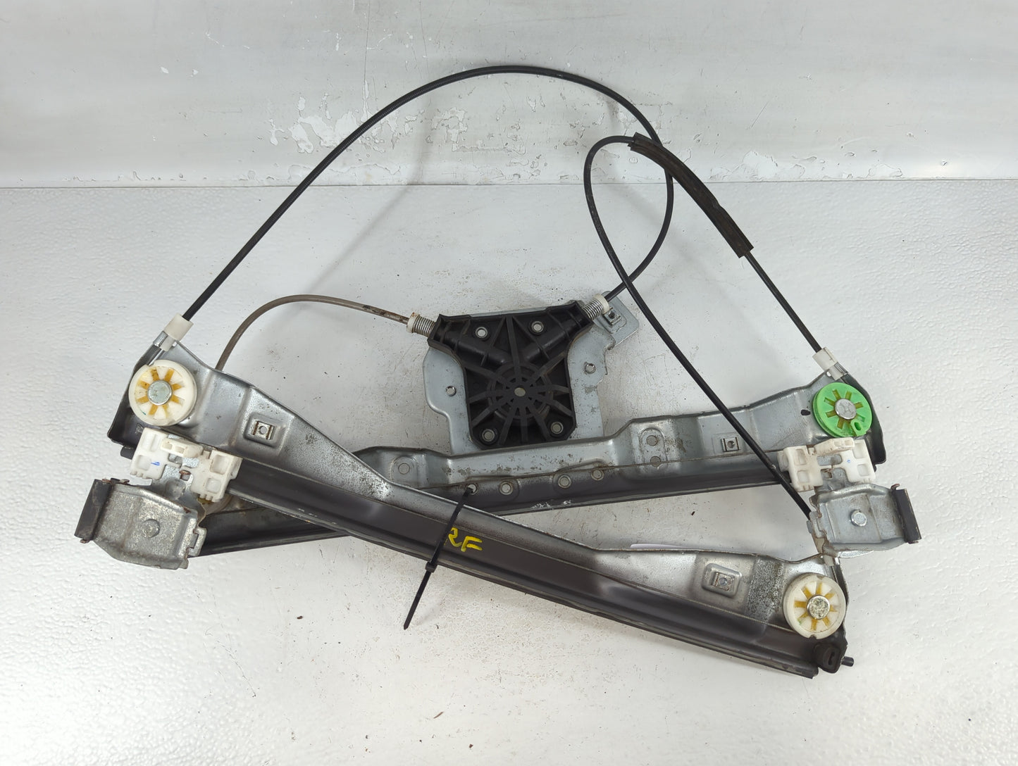 2005-2010 Chevrolet Cobalt Window Regulator Passenger Front - Oemusedautoparts1.com