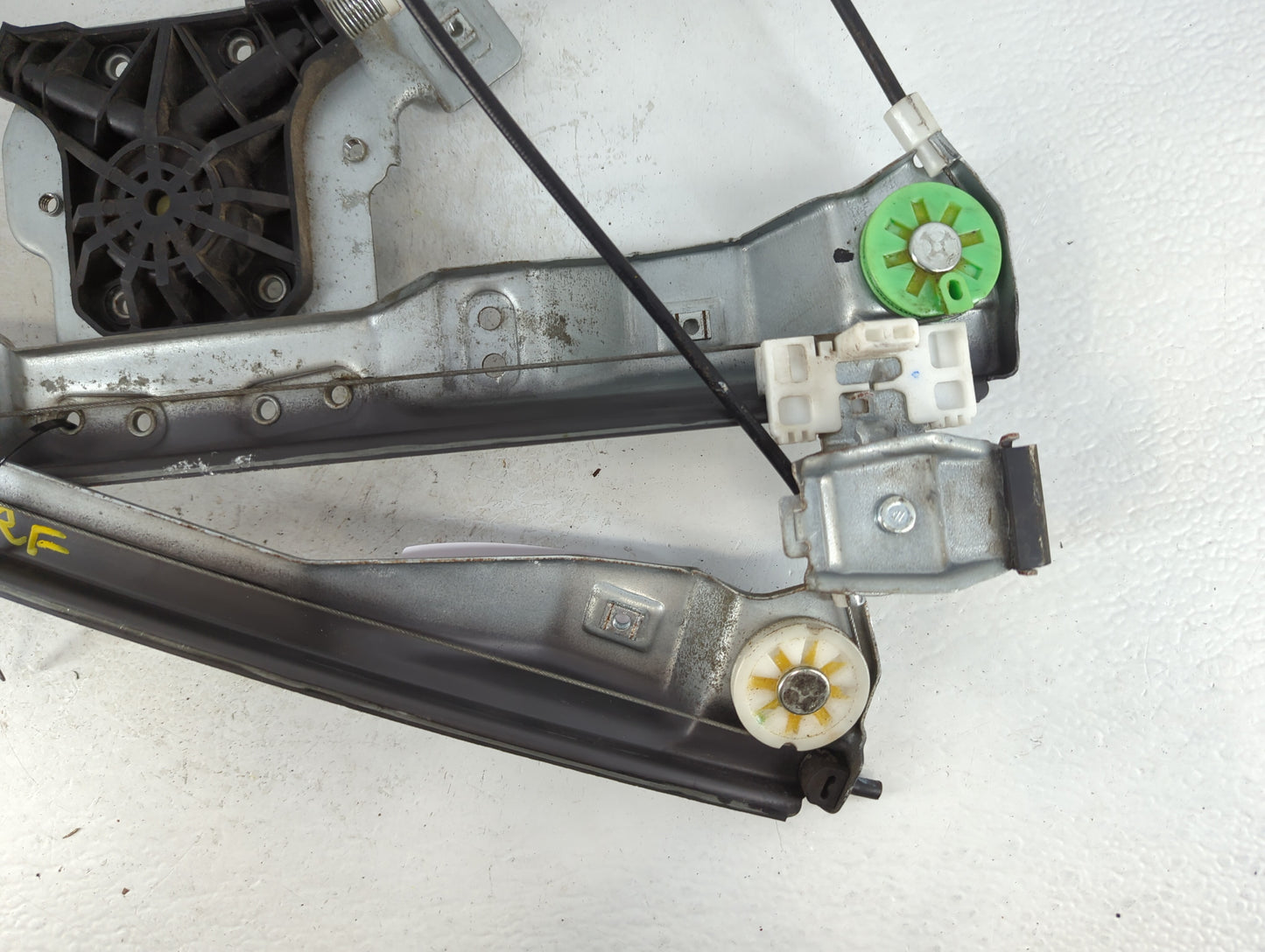 2005-2010 Chevrolet Cobalt Window Regulator Passenger Front - Oemusedautoparts1.com