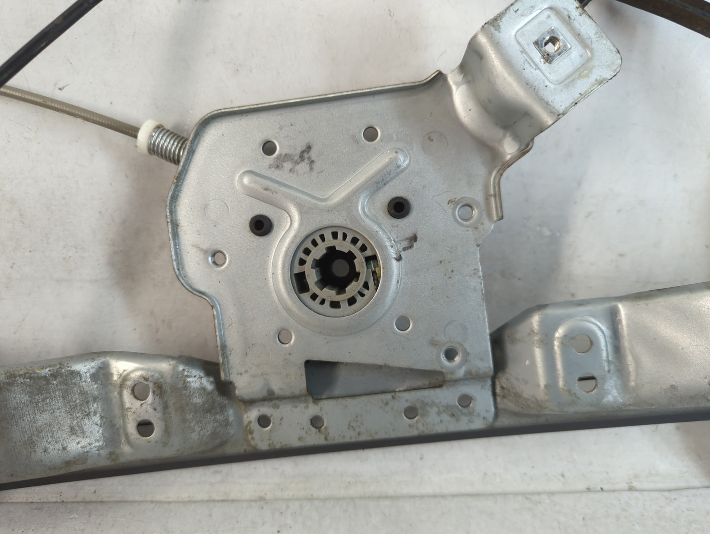 2005-2010 Chevrolet Cobalt Driver Left Front Window Regulator - Oemusedautoparts1.com