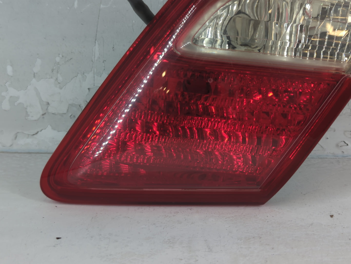 2005-2010 Chevrolet Cobalt Tail Light Assembly Passenger Right OEM Fits Fits 2005 2006 2007 2008 2009 2010 OEM Used Auto Par