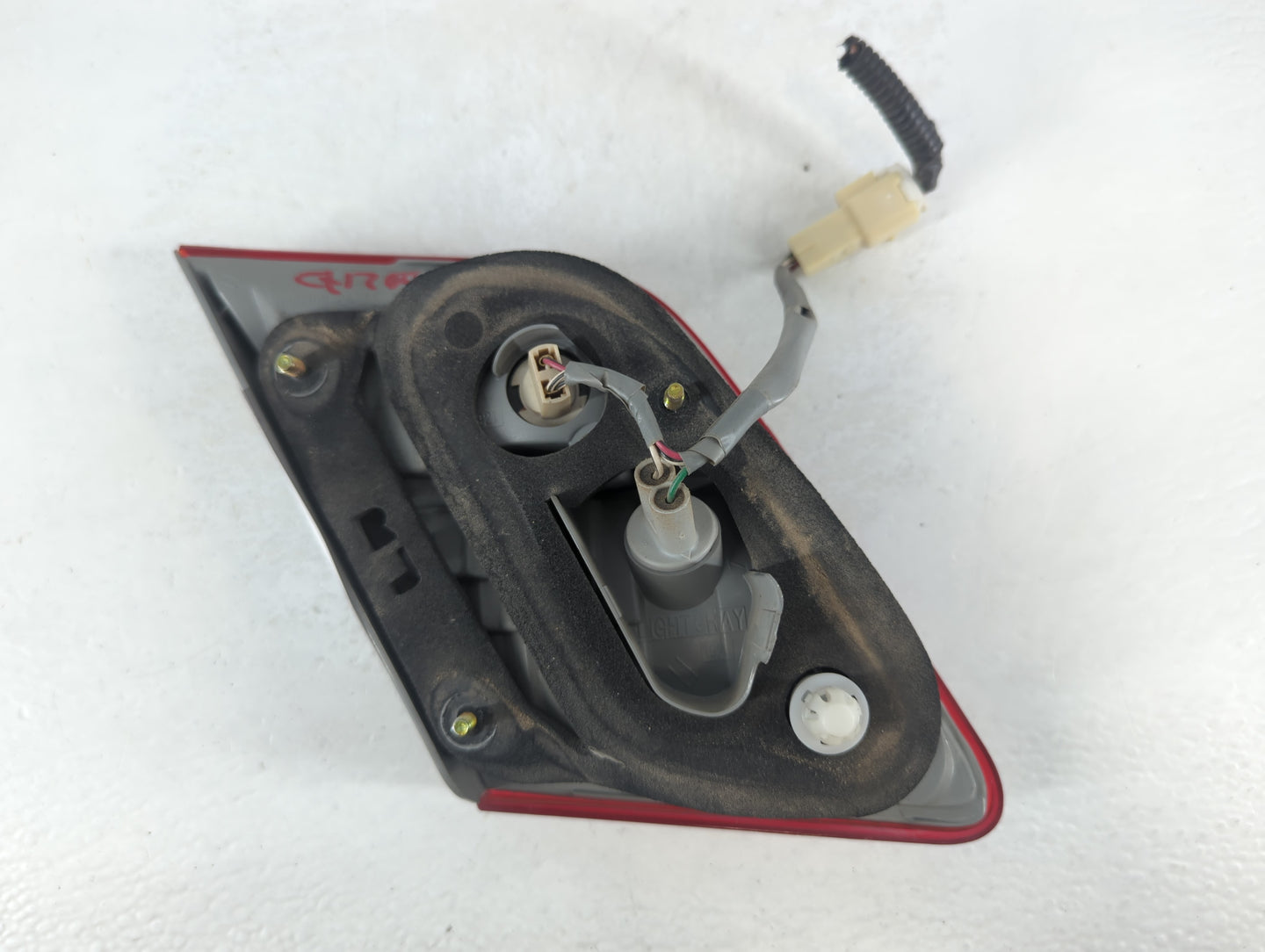 2005-2010 Chevrolet Cobalt Tail Light Assembly Passenger Right OEM Fits Fits 2005 2006 2007 2008 2009 2010 OEM Used Auto Par