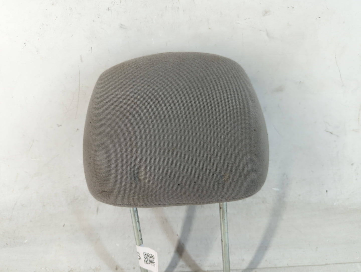 2006-2010 Chevrolet Cobalt Headrest Head Rest Front Driver Passenger Seat Fits Fits 2006 2007 2008 2009 2010 OEM Used Auto P