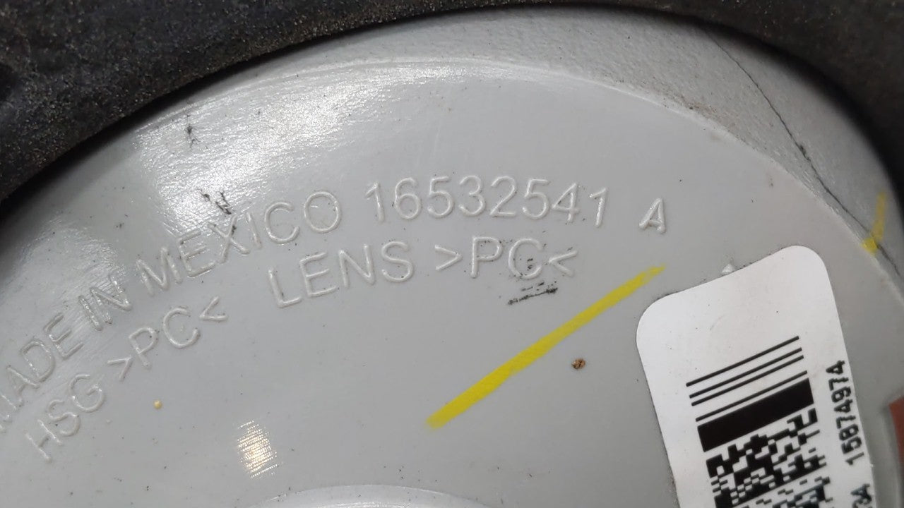 2008 Chevrolet Cobalt Tail Light Assembly Driver Left OEM P/N:20861473 15874974 Fits Fits 2005 2006 2007 2009 2010 OEM Used 