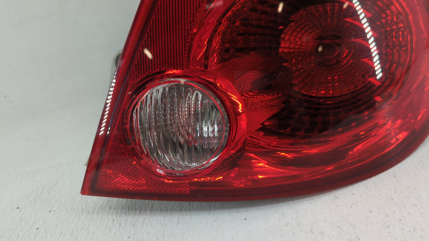 2008 Chevrolet Cobalt Tail Light Assembly Passenger Right OEM P/N:16532408 20868642, 25823650 Fits Fits 2005 2006 2007 2009 