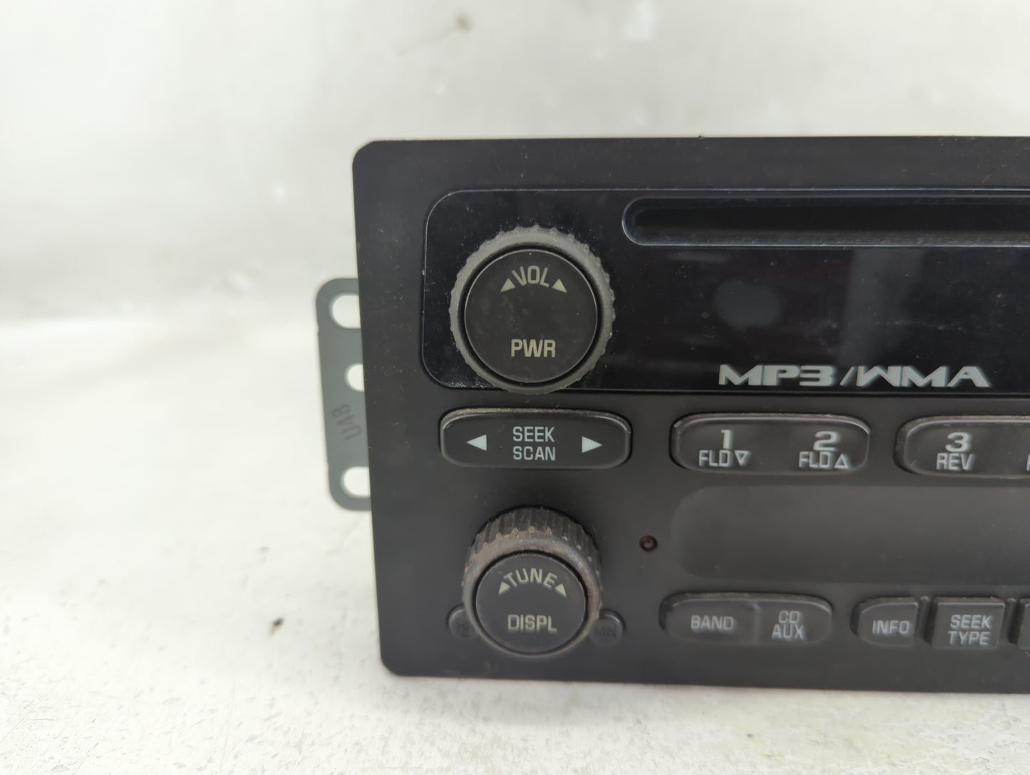 2005-2012 Chevrolet Colorado Radio AM FM Cd Player Receiver Replacement P/N:28066450 15941771 Fits OEM Used Auto Parts - Oem