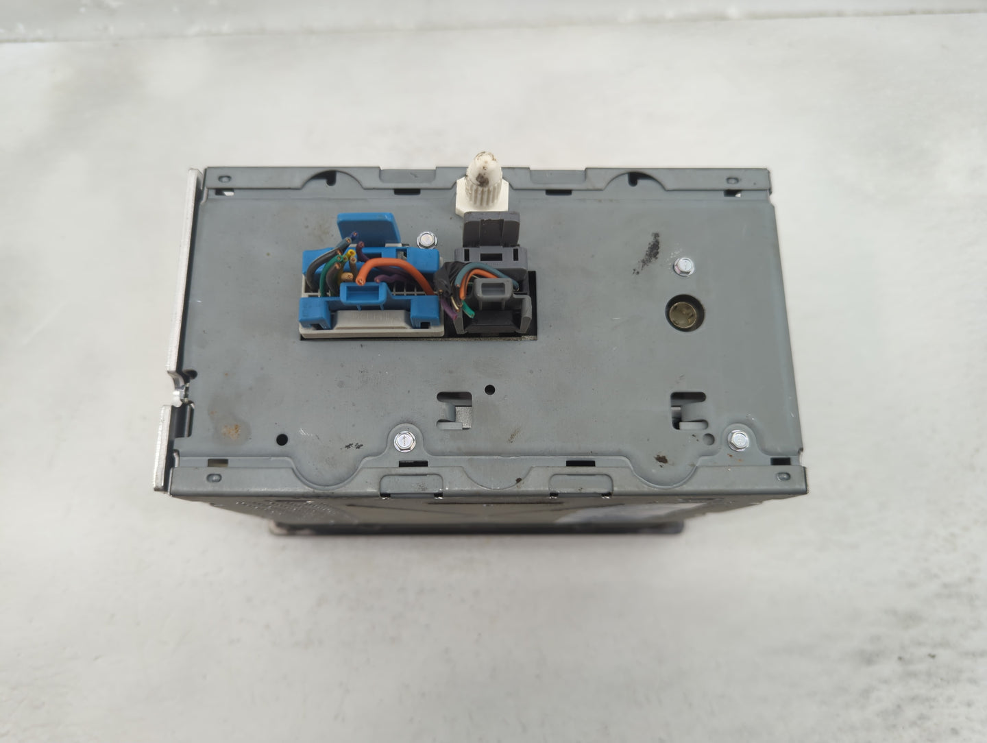 2005-2012 Chevrolet Colorado Radio AM FM Cd Player Receiver Replacement P/N:28066450 15941771 Fits OEM Used Auto Parts - Oem