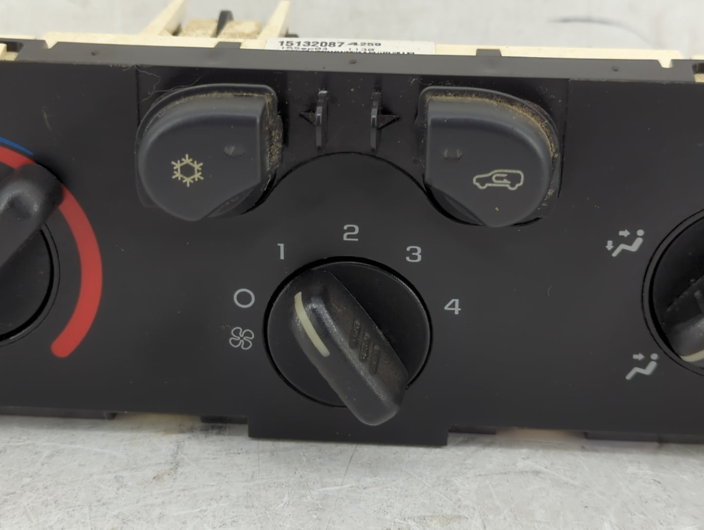 2004-2012 Chevrolet Colorado Climate Control Module Temperature AC/Heater Replacement P/N:15132087 25841856 Fits OEM Used Au