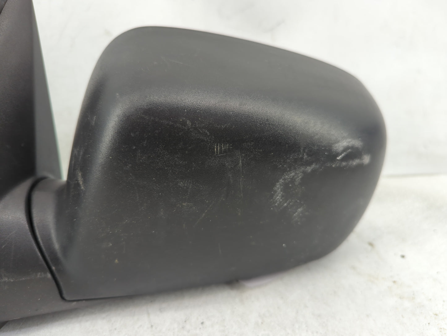2004-2012 Chevrolet Colorado Driver Side View Mirror - Left Door Mirror OEM Used - Oemusedautoparts1.com