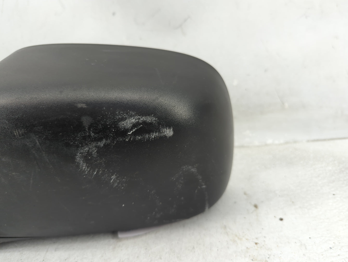 2004-2012 Chevrolet Colorado Driver Side View Mirror - Left Door Mirror OEM Used - Oemusedautoparts1.com