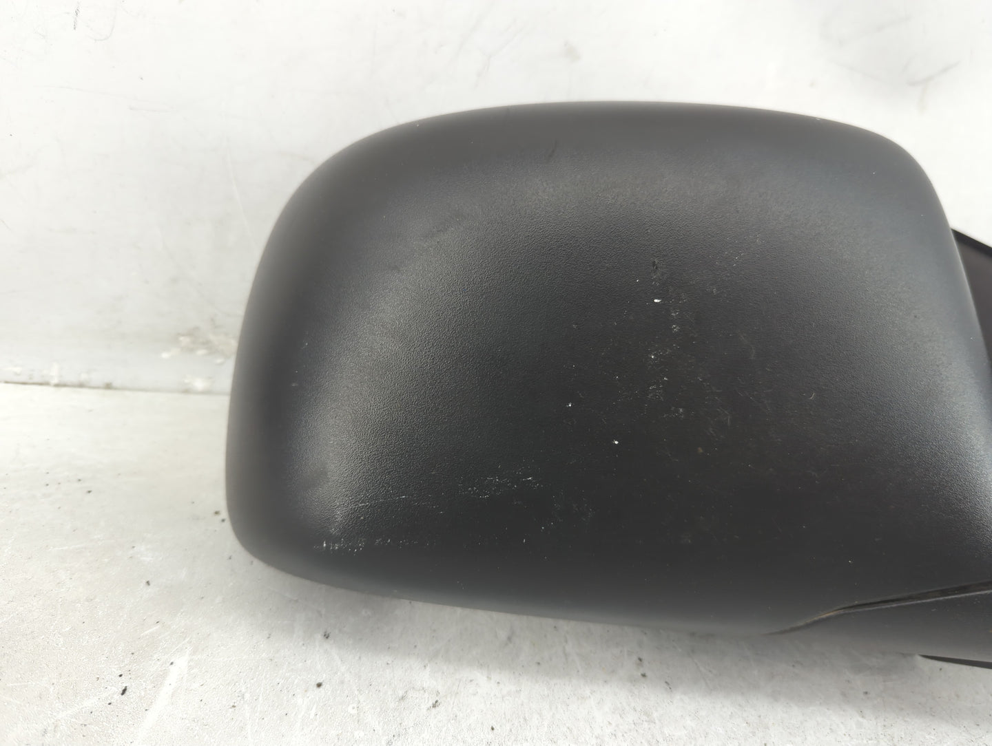 2004-2012 Chevrolet Colorado Passenger Side View Mirror - Right Door Mirror OEM Used - Oemusedautoparts1.com