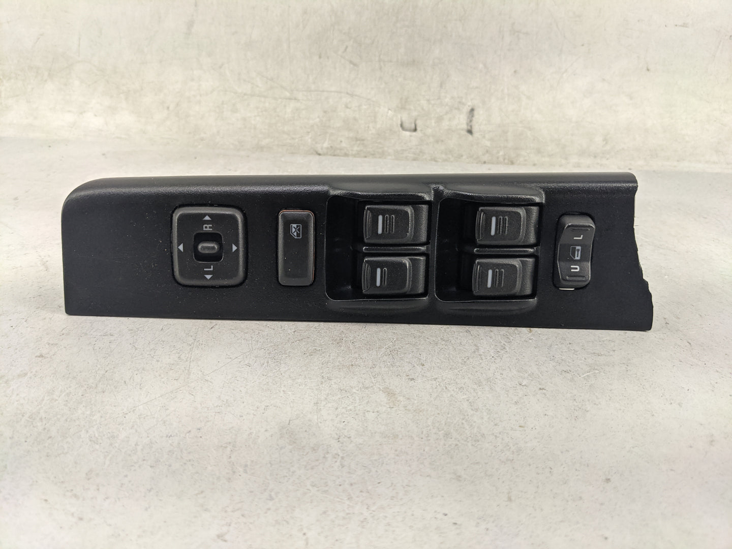 2004-2012 Chevrolet Colorado Master Power Window Switch Replacement Driver Side Left P/N:514632 Fits OEM Used Auto Parts - O