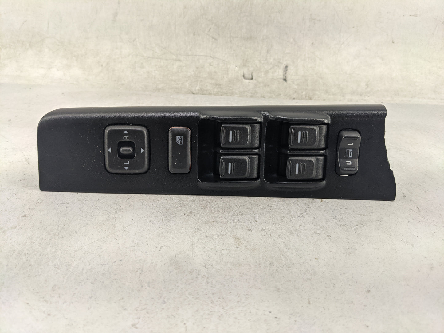 2004-2012 Chevrolet Colorado Master Power Window Switch Replacement Driver Side Left P/N:514632 Fits OEM Used Auto Parts - O
