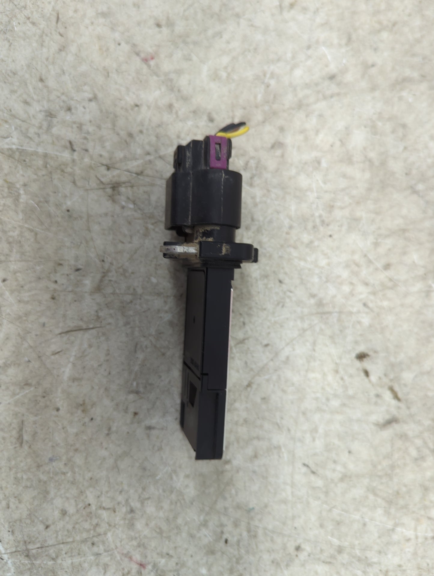 2007-2012 Chevrolet Colorado Mass Air Flow Meter Maf 1489798 - Oemusedautoparts1.com