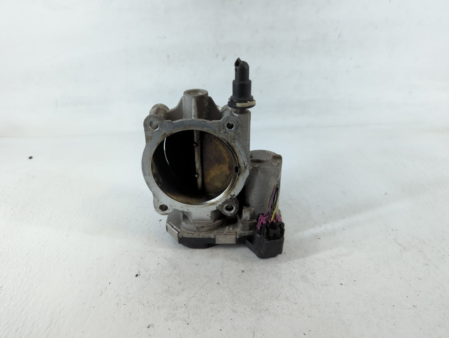 2008-2012 Chevrolet Colorado Throttle Body P/N:A244JA4133B Fits Fits 2008 2009 2010 2011 2012 OEM Used Auto Parts - Oemuseda