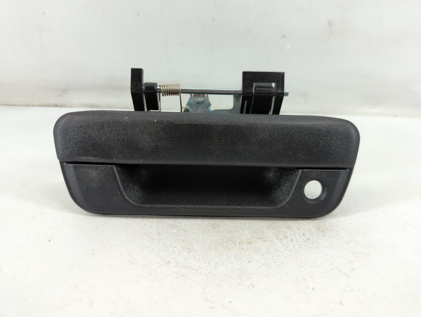 2004 Chevrolet Colorado Driver Rear Left Door Handle Exterior Assembly - Oemusedautoparts1.com