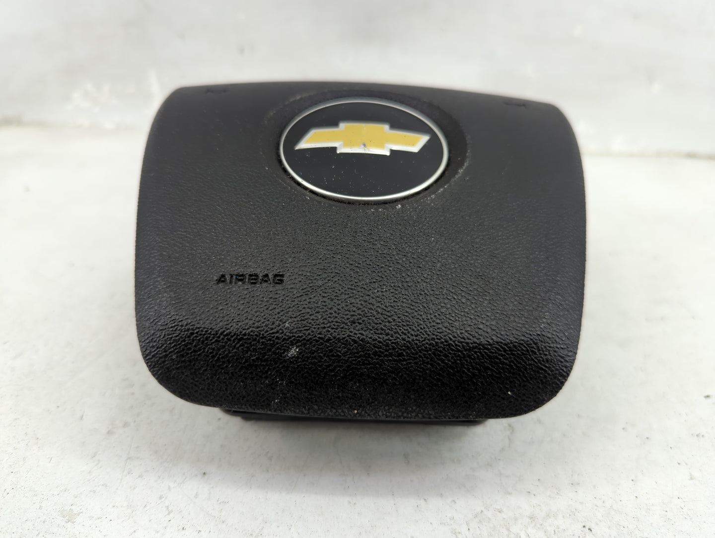 2007-2009 Chevrolet Equinox Air Bag Driver Left Steering Wheel Mounted - Oemusedautoparts1.com