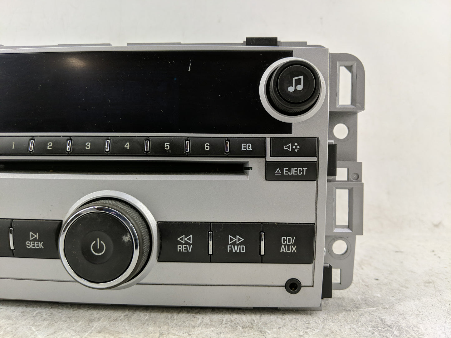 2008 Chevrolet Equinox Radio AM FM Cd Player Receiver Replacement P/N:25956995 Fits OEM Used Auto Parts - Oemusedautoparts1.
