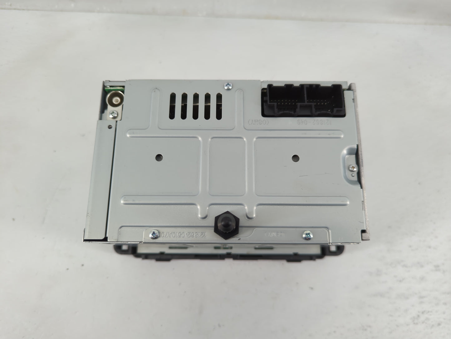 2008 Chevrolet Equinox Radio AM FM Cd Player Receiver Replacement P/N:25887900 Fits OEM Used Auto Parts - Oemusedautoparts1.