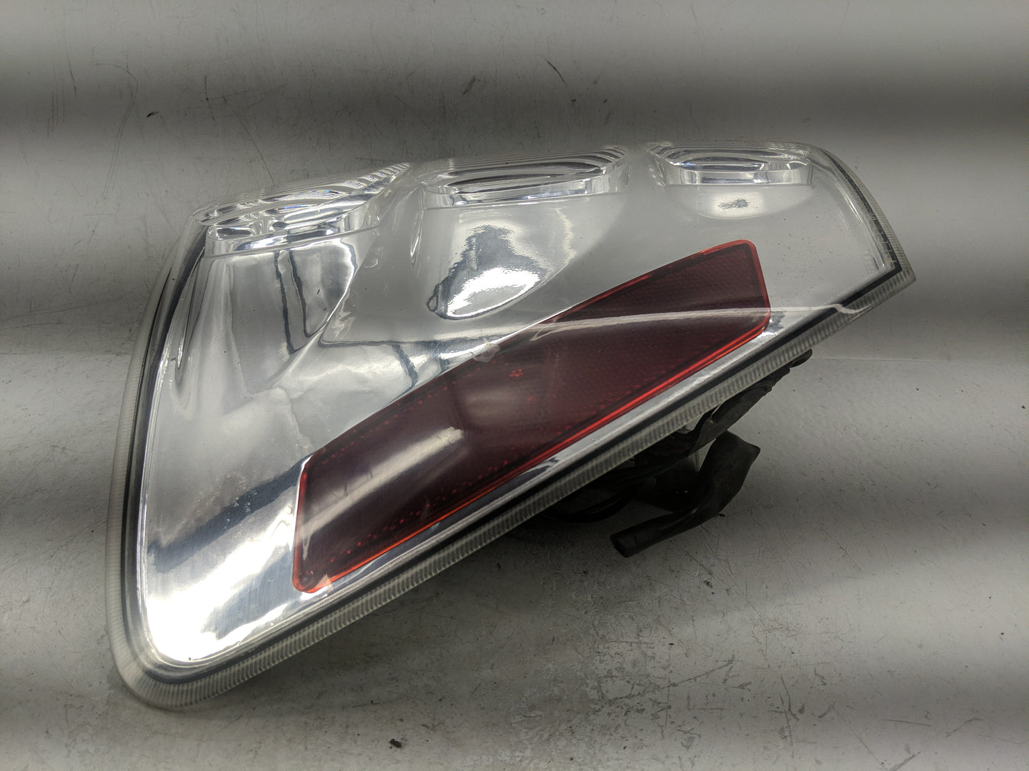 2005-2009 Chevrolet Equinox Tail Light Assembly Driver Left OEM Fits Fits 2005 2006 2007 2008 2009 OEM Used Auto Parts - Oem