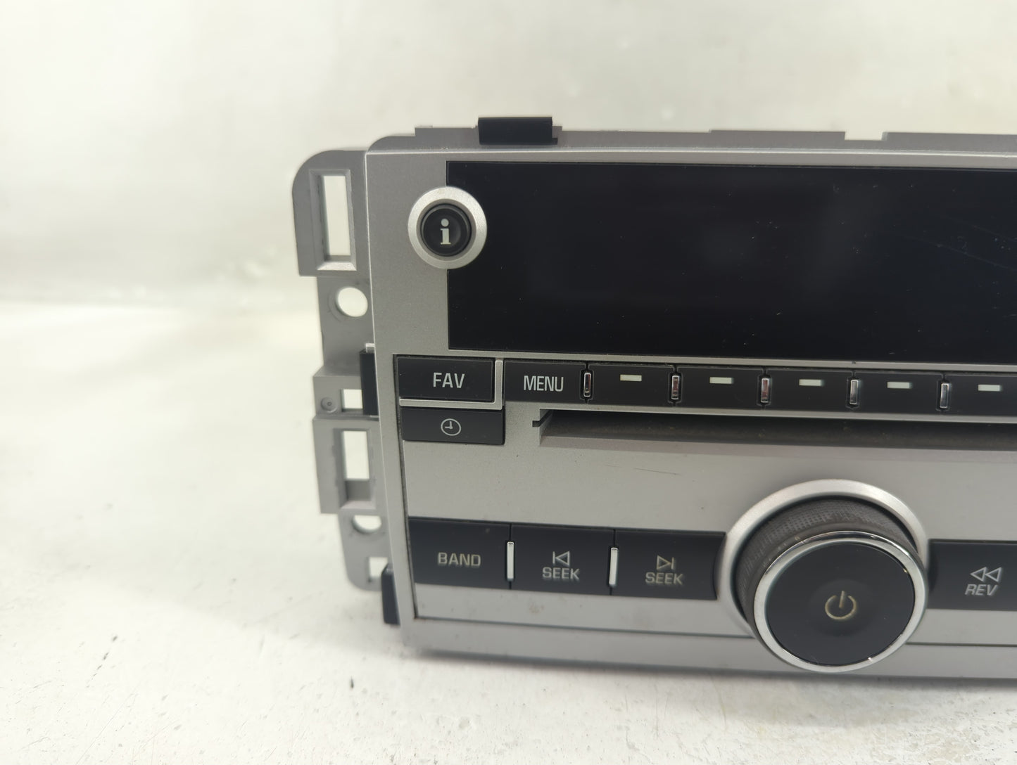 2008 Chevrolet Equinox Radio AM FM Cd Player Receiver Replacement P/N:25956994 Fits OEM Used Auto Parts - Oemusedautoparts1.