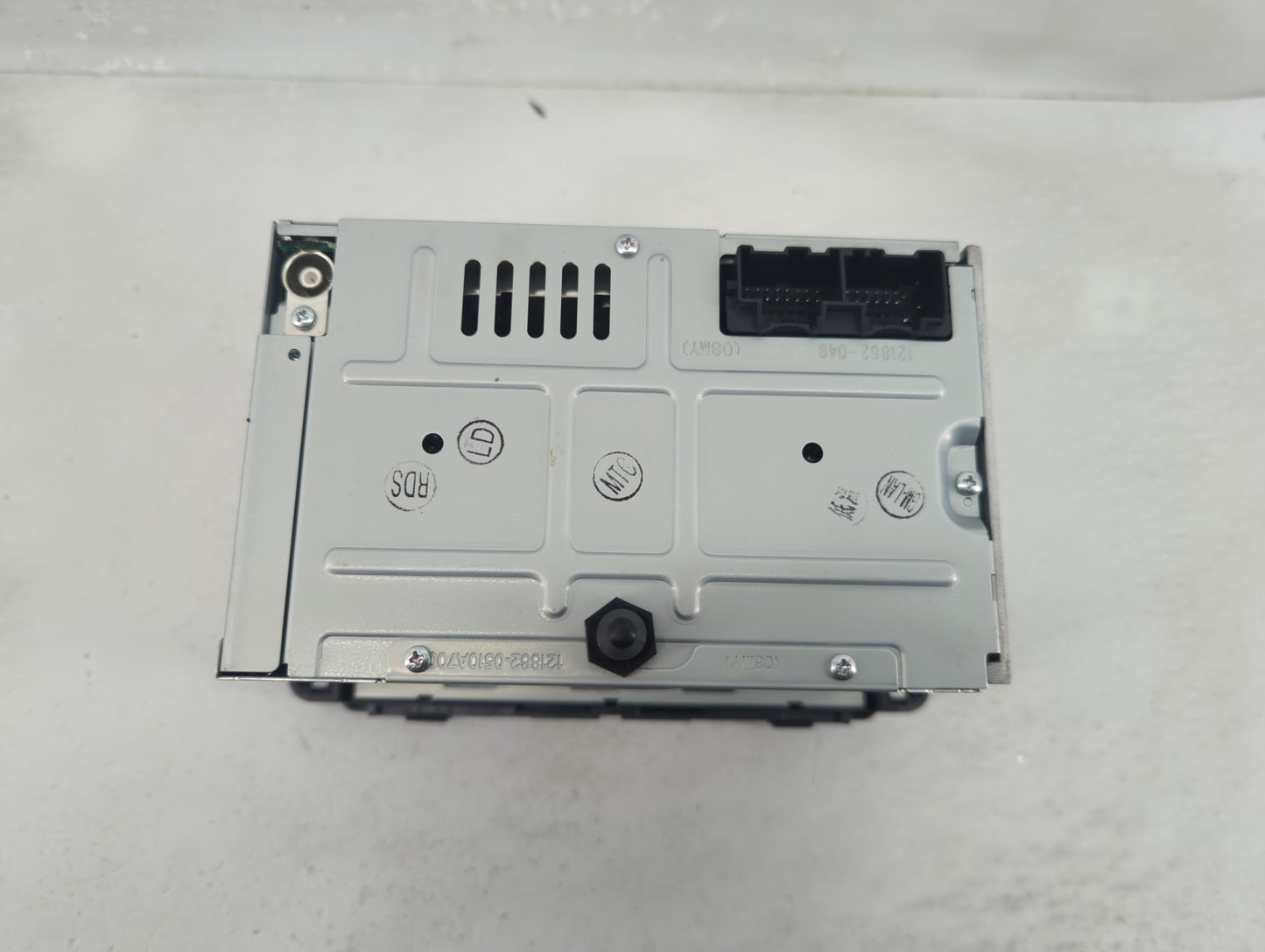 2008 Chevrolet Equinox Radio AM FM Cd Player Receiver Replacement P/N:25956994 Fits OEM Used Auto Parts - Oemusedautoparts1.