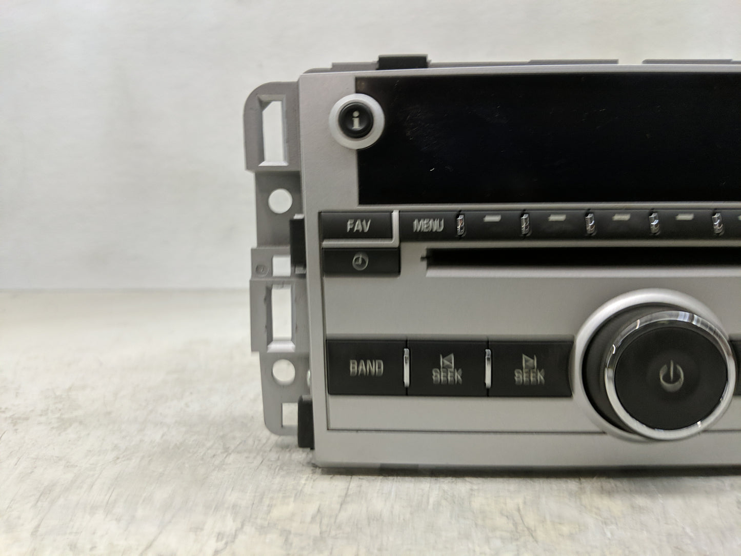 2008 Chevrolet Equinox Radio AM FM Cd Player Receiver Replacement Fits OEM Used Auto Parts - Oemusedautoparts1.com