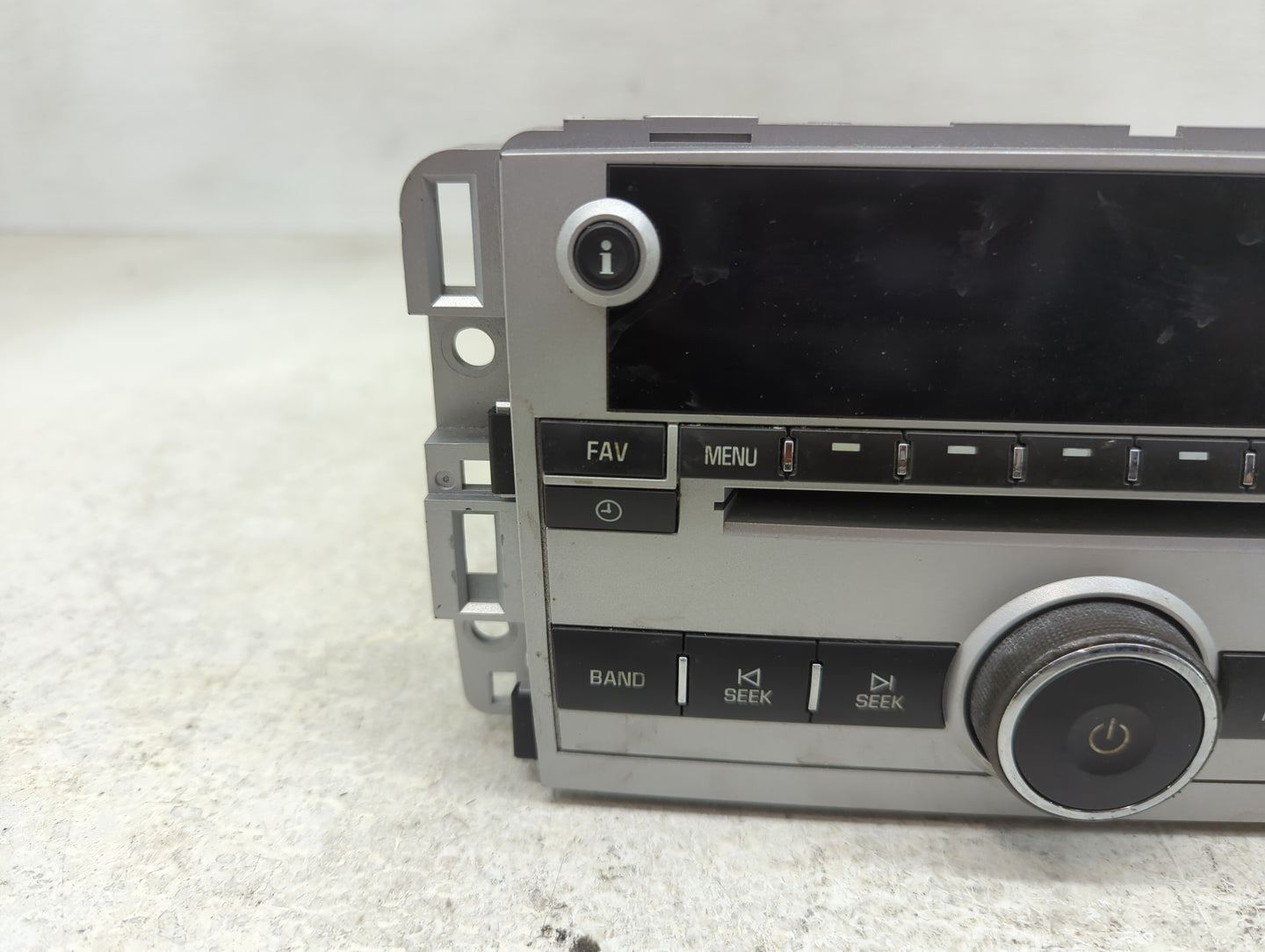 2008 Chevrolet Equinox Radio AM FM Cd Player Receiver Replacement P/N:25887899 Fits OEM Used Auto Parts - Oemusedautoparts1.