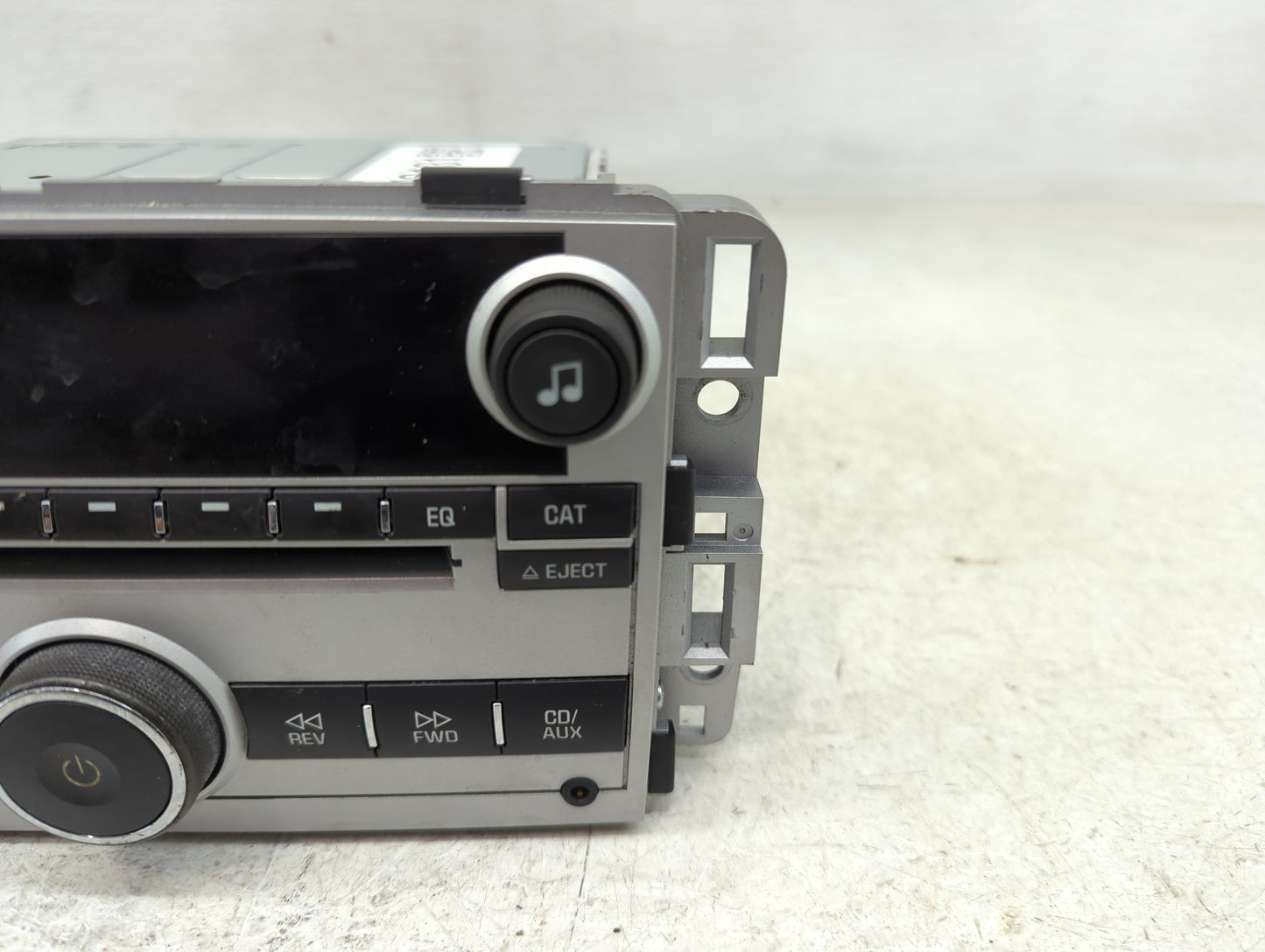 2008 Chevrolet Equinox Radio AM FM Cd Player Receiver Replacement P/N:25887899 Fits OEM Used Auto Parts - Oemusedautoparts1.