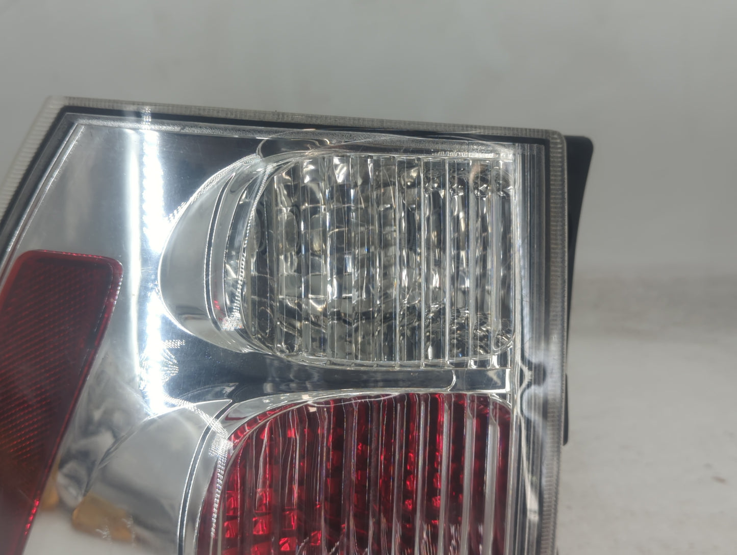 2005-2009 Chevrolet Equinox Tail Light Assembly Passenger Right OEM Fits Fits 2005 2006 2007 2008 2009 OEM Used Auto Parts -