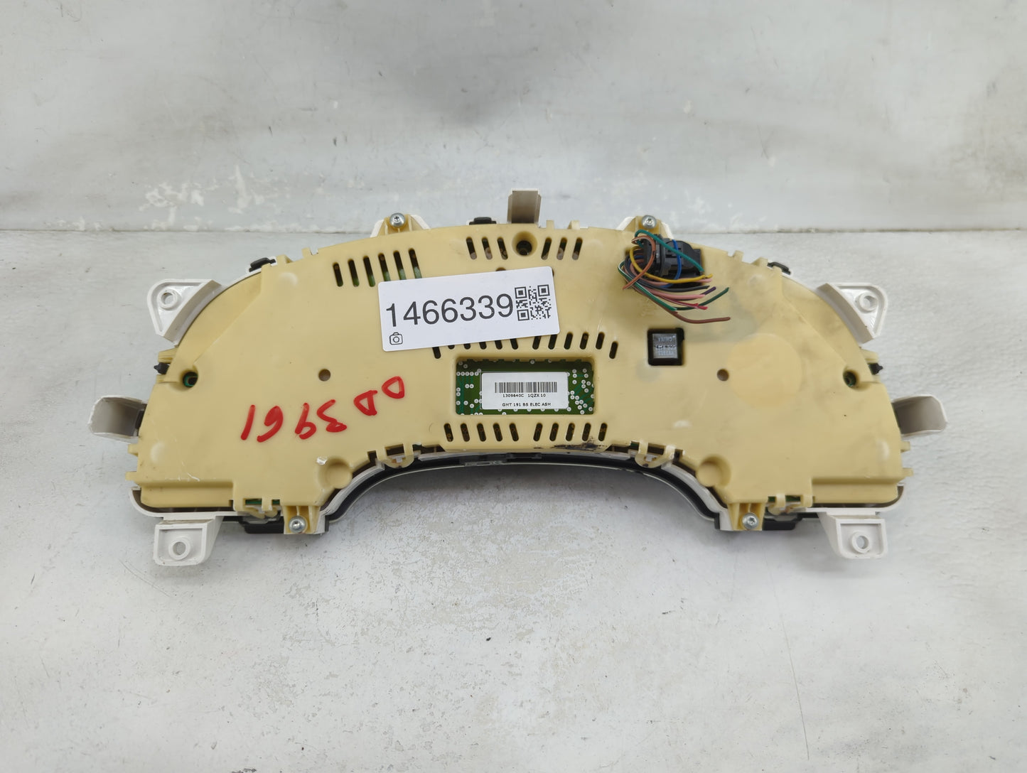 2008 Chevrolet Equinox Instrument Cluster Speedometer Gauges P/N:1309640C 1QZX10 Miles: Fits OEM Used Auto Parts - Oemusedau