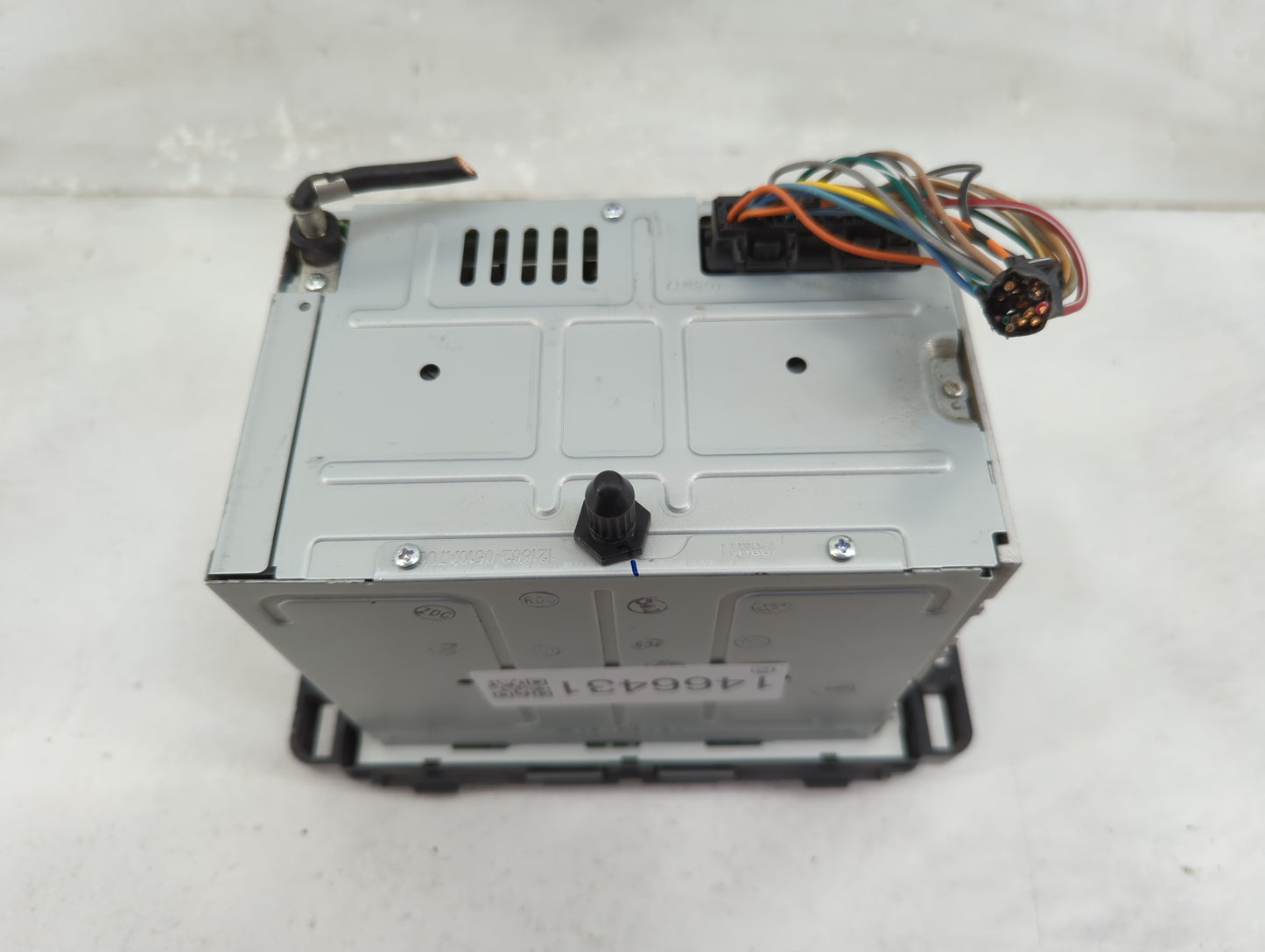 2008 Chevrolet Equinox Radio AM FM Cd Player Receiver Replacement P/N:25920405 Fits OEM Used Auto Parts - Oemusedautoparts1.