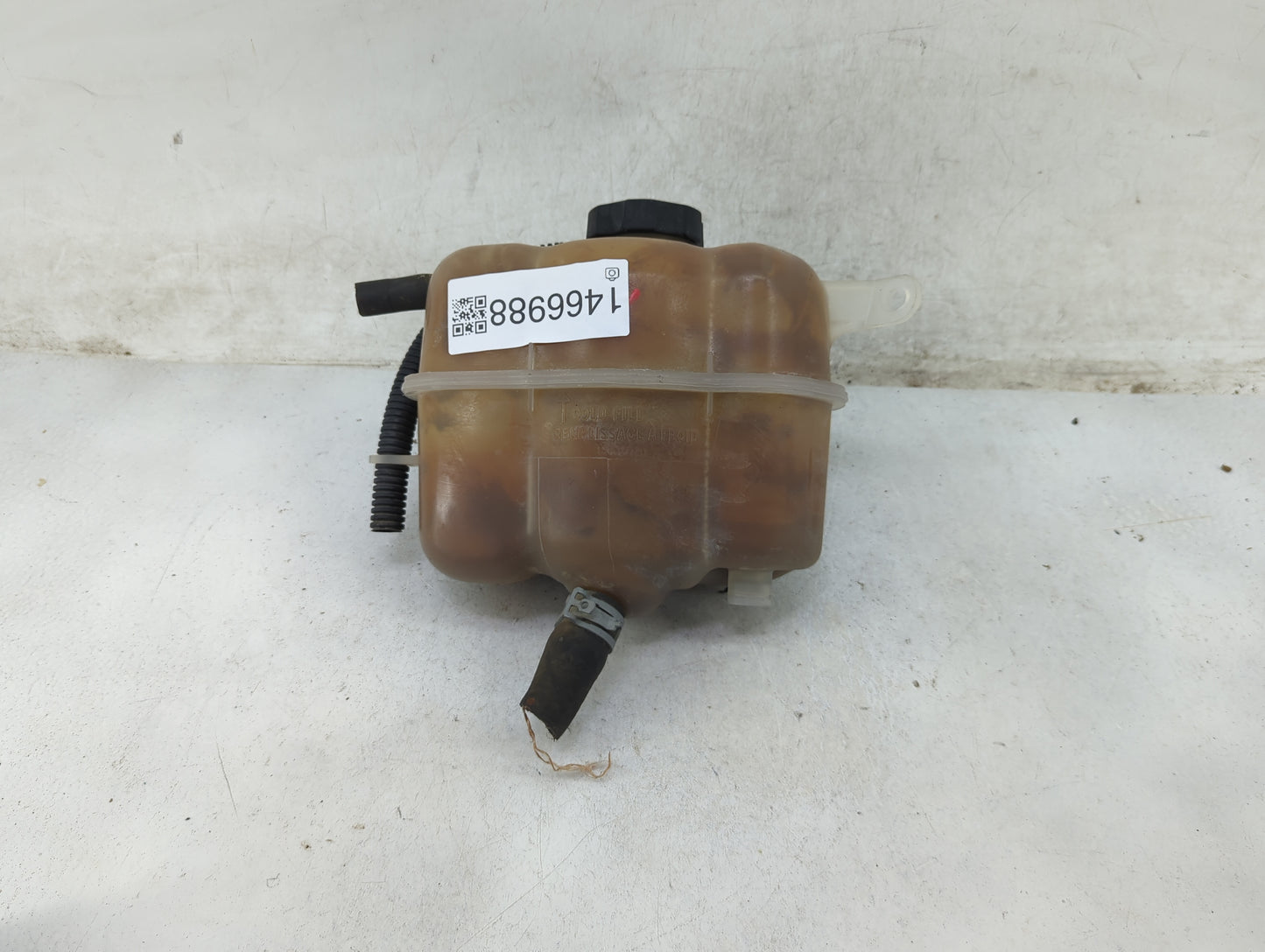2006 Chevrolet Equinox Radiator Coolant Overflow Expansion Tank Bottle 1466988 - Oemusedautoparts1.com