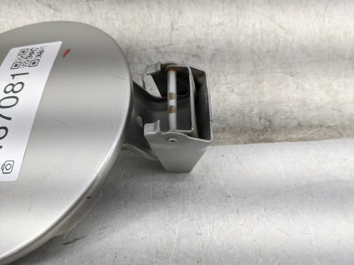 2008 Chevrolet Equinox Fuel Tank Door Lid Gas Tank Silver - Oemusedautoparts1.com
