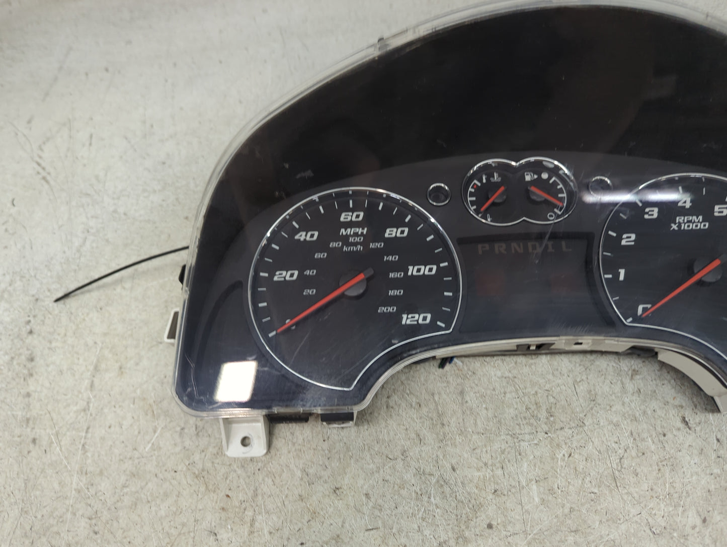 2008 Chevrolet Equinox Instrument Cluster Speedometer Gauges P/N:17054620 1J03, 01 Miles: Fits OEM Used Auto Parts - Oemused