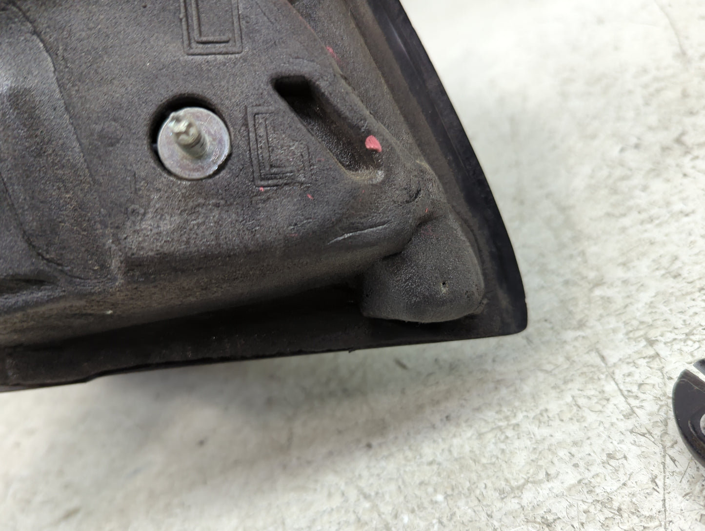 2008 Chevrolet Equinox Driver Side View Mirror - Left Door Mirror OEM Used - Oemusedautoparts1.com