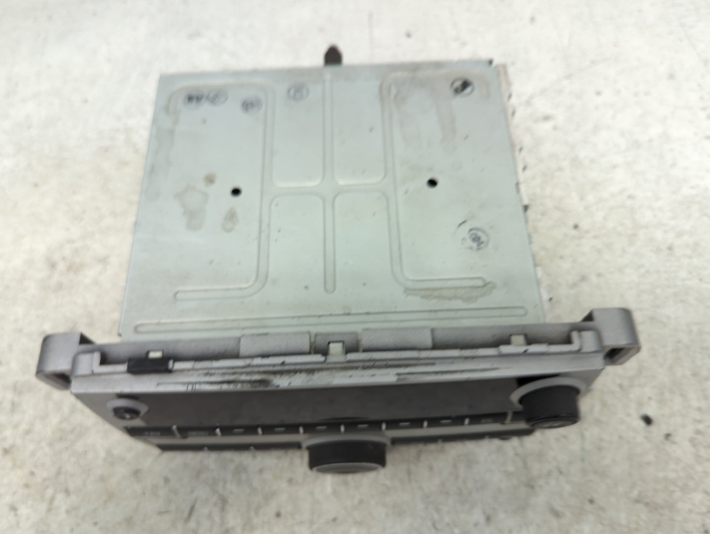 2008 Chevrolet Equinox Radio AM FM Cd Player Receiver Replacement P/N:25956994 1230000-0410D101, 6994, 121862-010 Fits OEM U