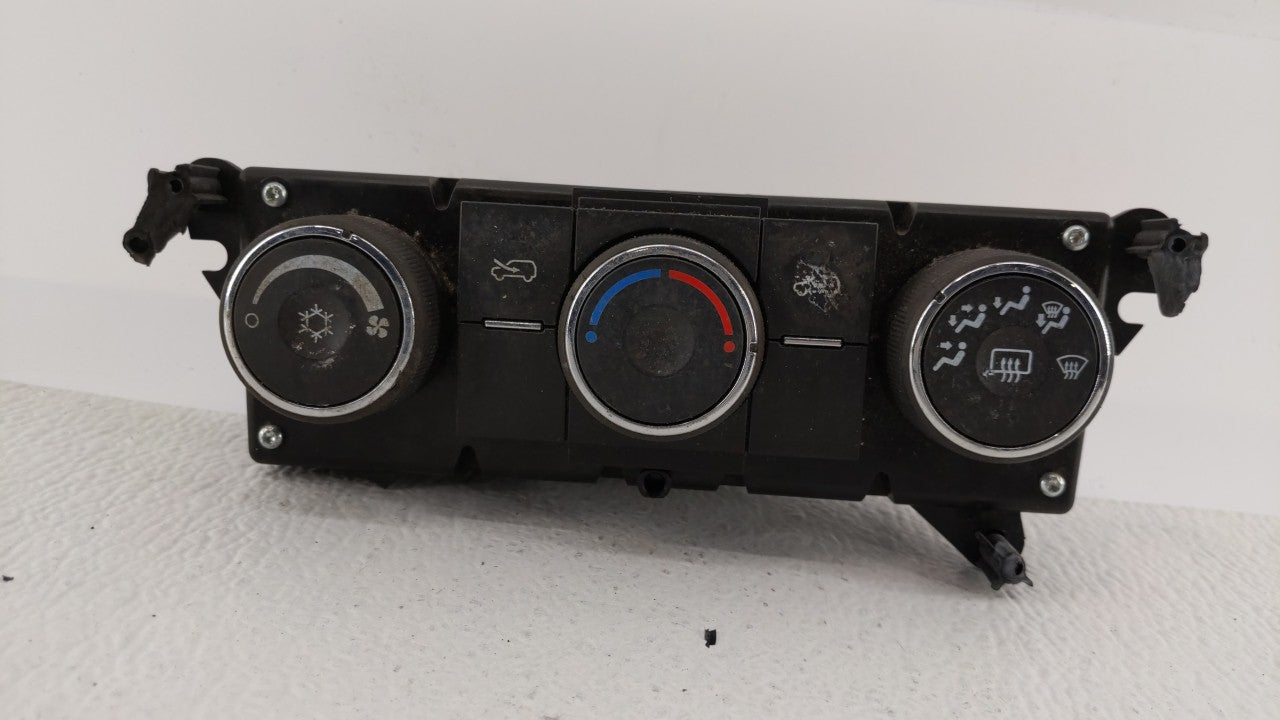 2007-2009 Chevrolet Equinox Climate Control Module Temperature AC/Heater Replacement P/N:25950961 25833287 Fits OEM Used Aut